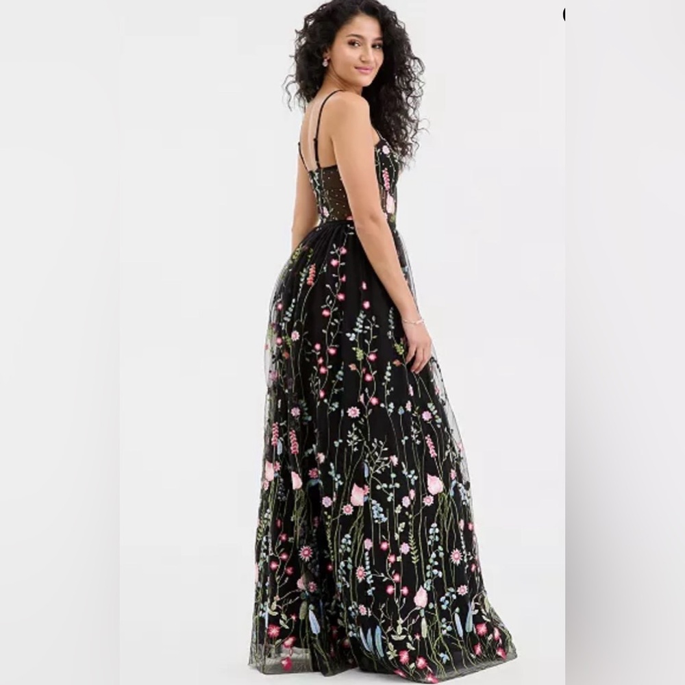 City Studios juniors floral embroidered mesh gown, size 11 - Picture 2 of 9